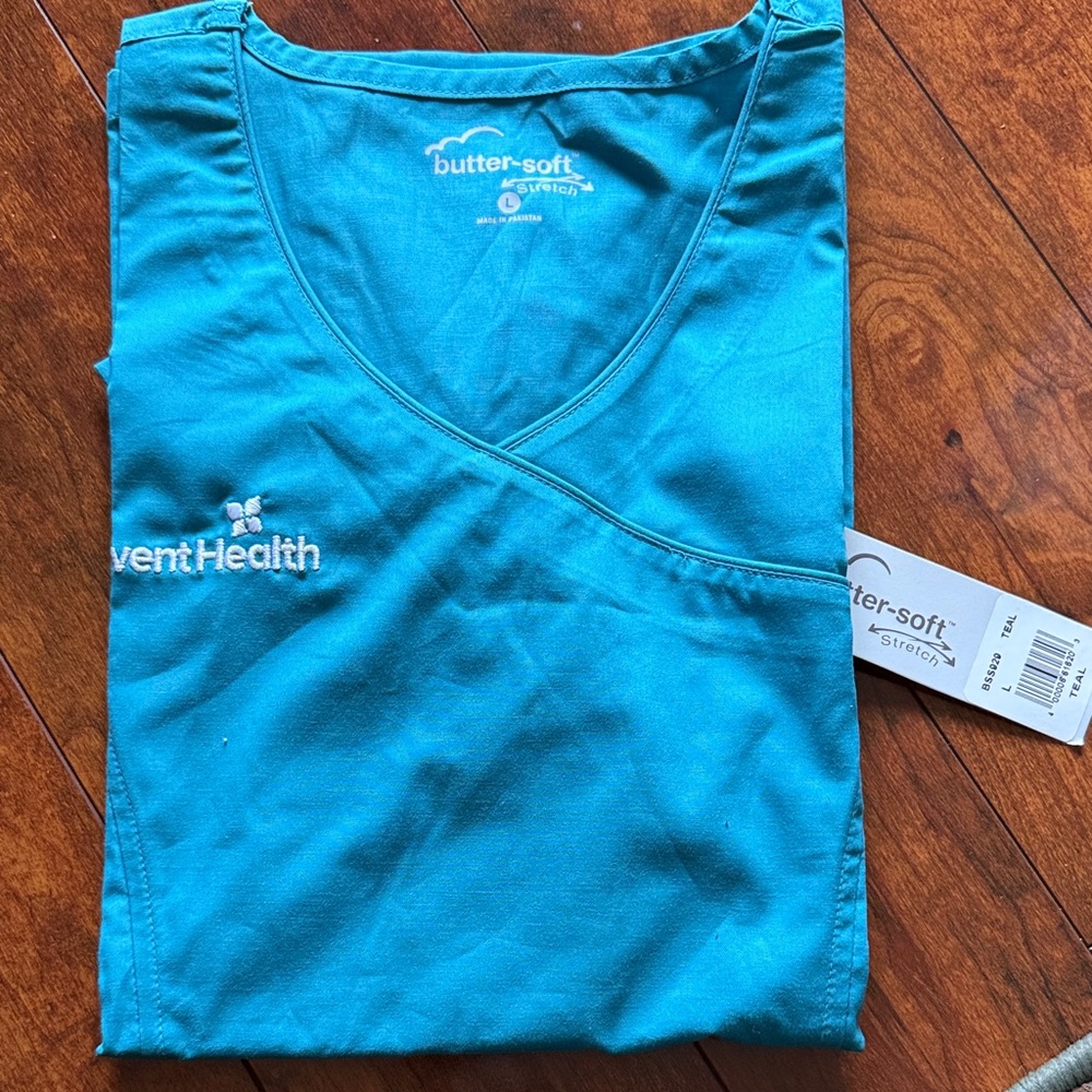 Butter-Soft Women's V-Neck Top - Blue AH LOGO